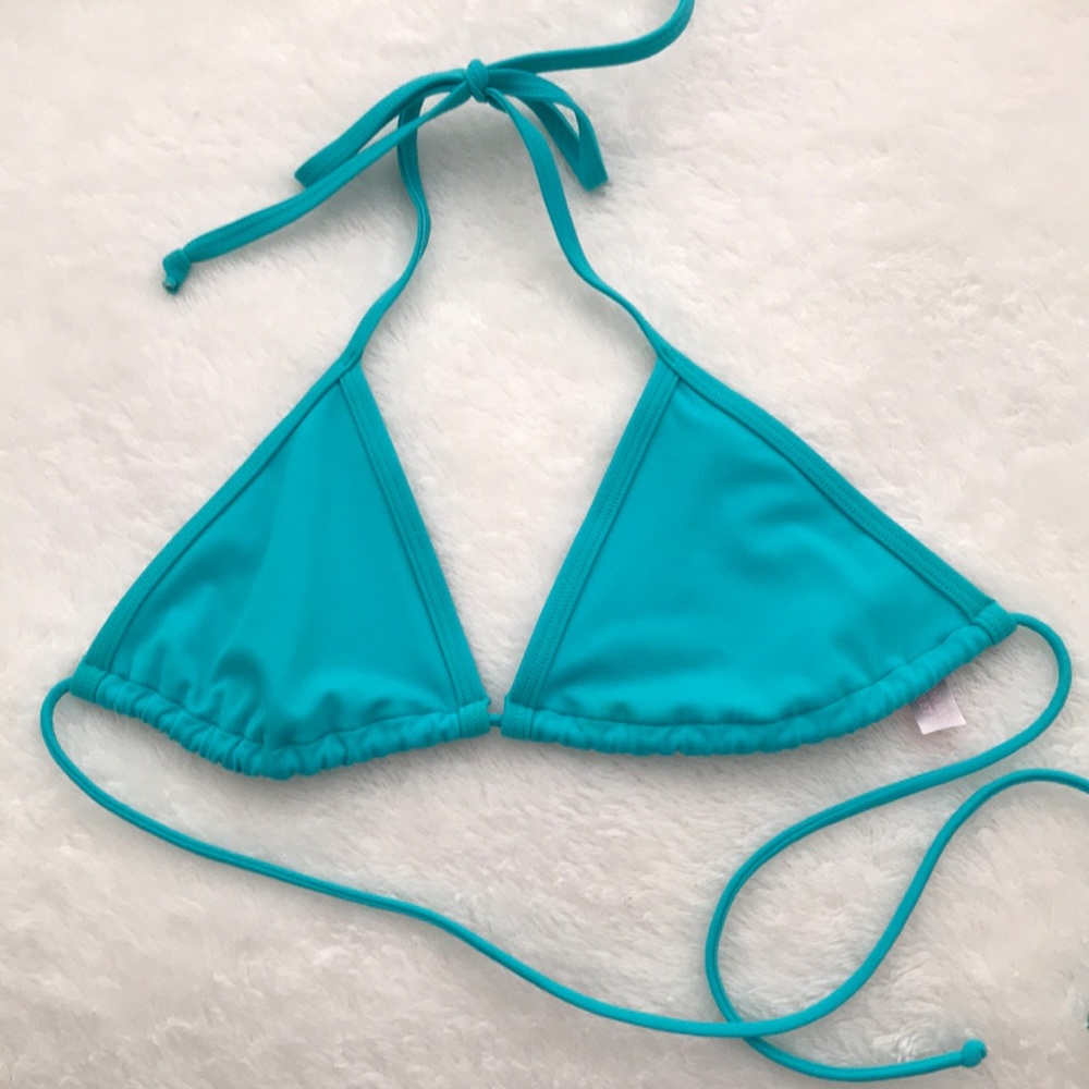 Victoria’s Secret bikini top